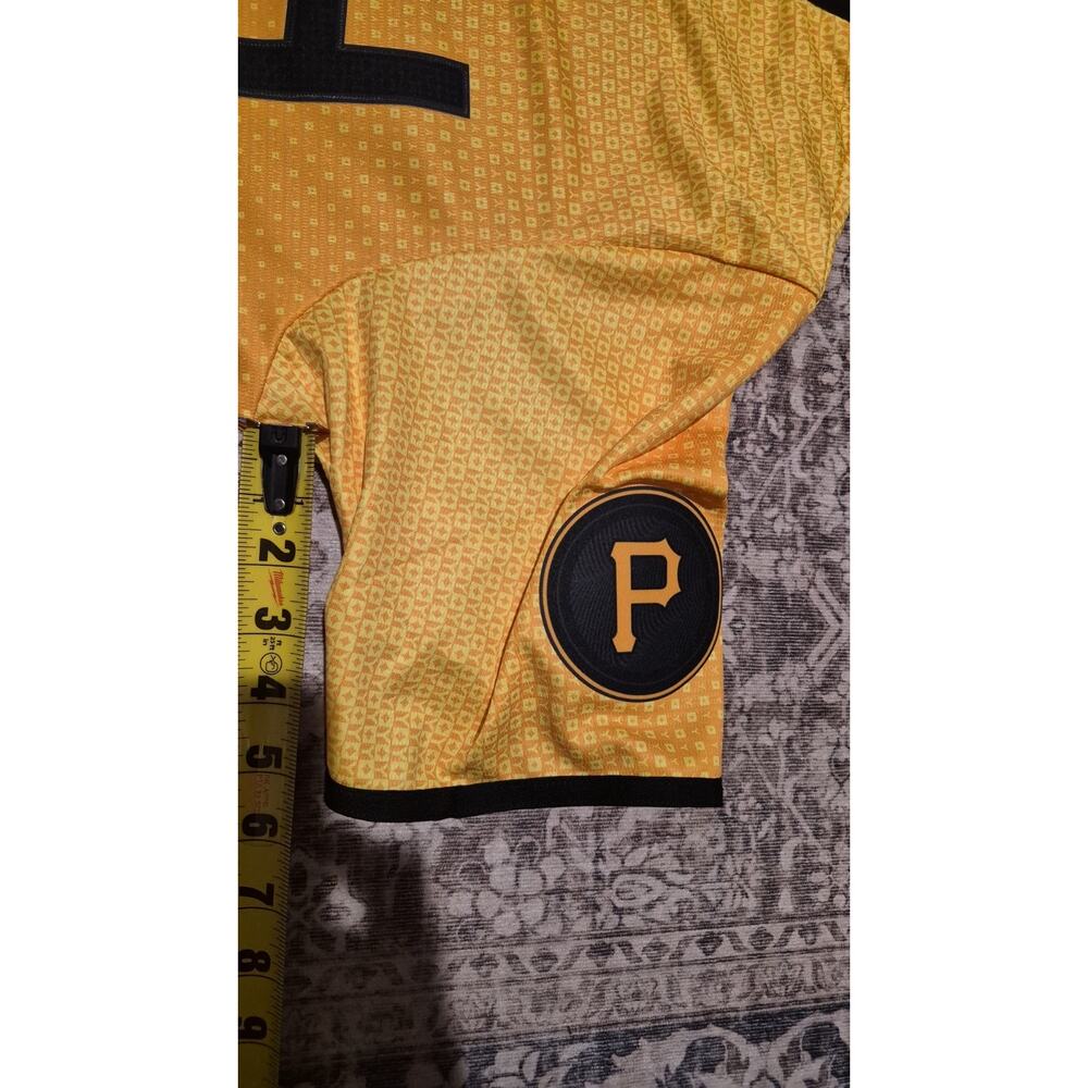 Nike Pittsburgh Pirates City Connect Jersey Mens M Yellow PGH MLB NWT - Picture 13 of 14